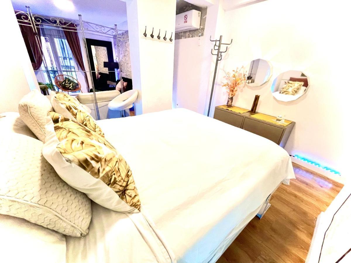 Apartamento Delux Мадрид Екстер'єр фото