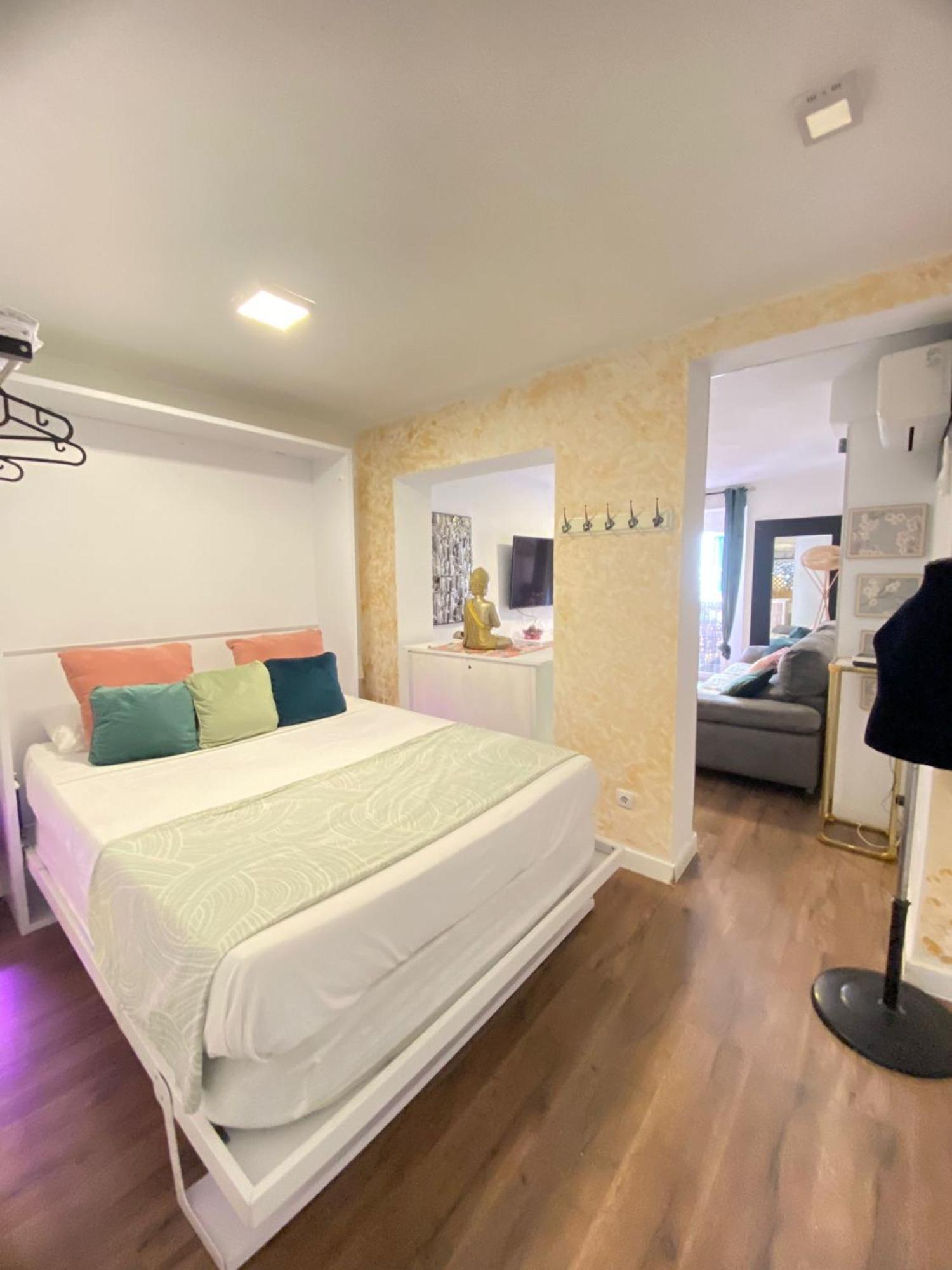 Apartamento Delux Мадрид Екстер'єр фото
